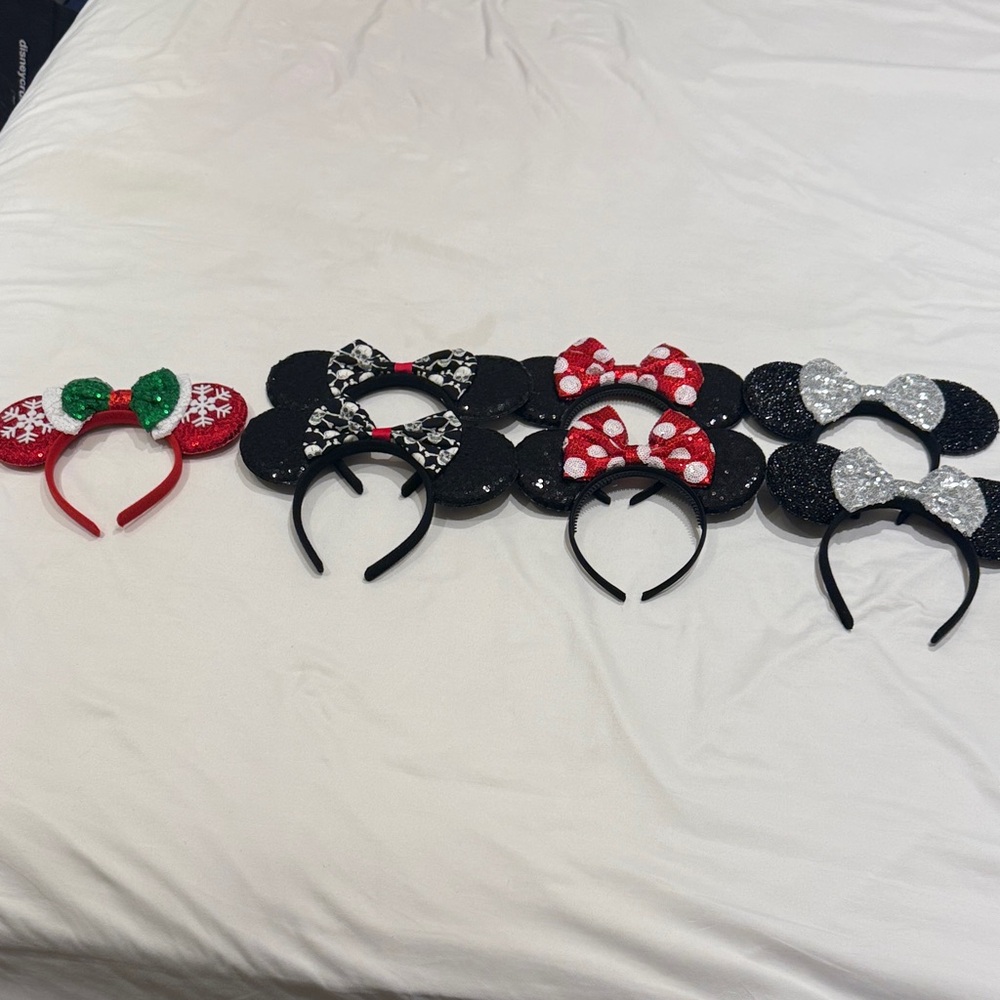 Set of 7 Minnie Mouse Ears Headbands
